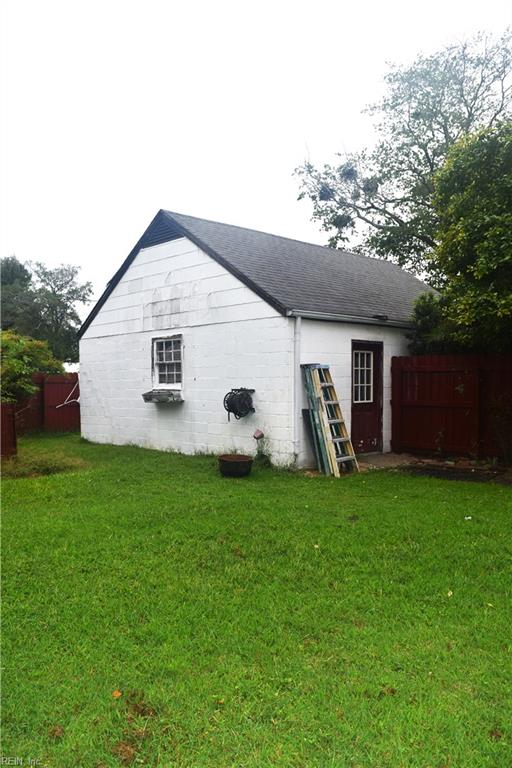 1111 Oldfield St Property Photo 12