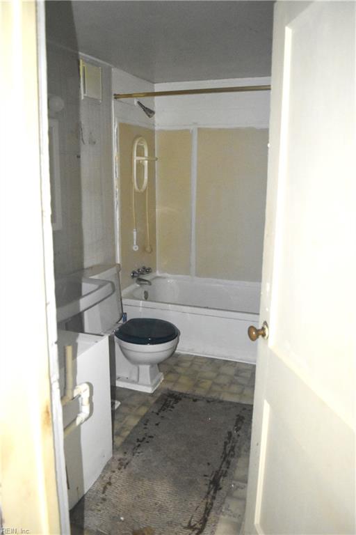 1111 Oldfield St Property Photo 14
