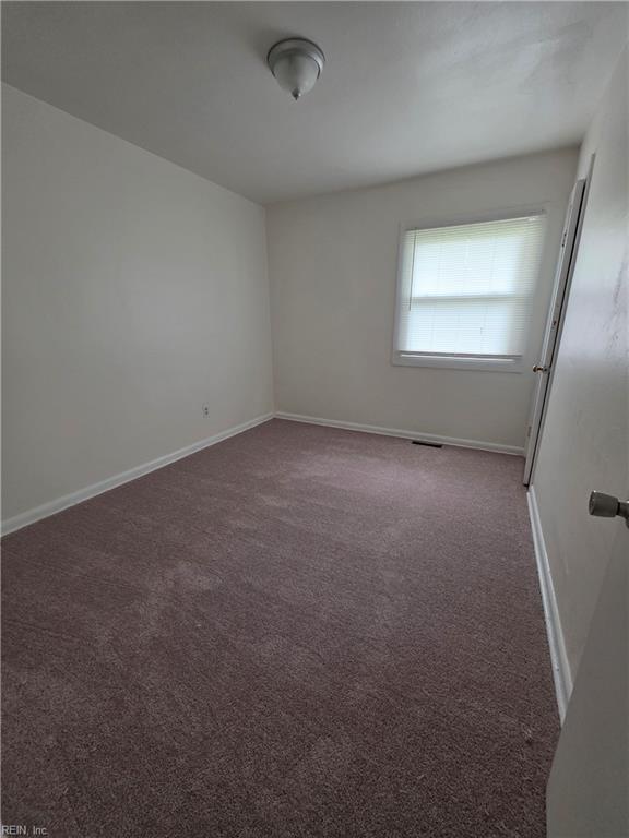 9 Ambrose Ln Property Photo 7