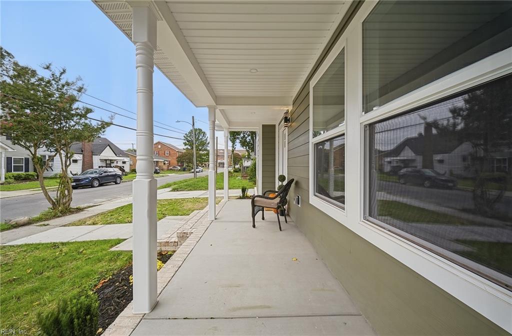 1046 Mapole Ave Property Photo 6