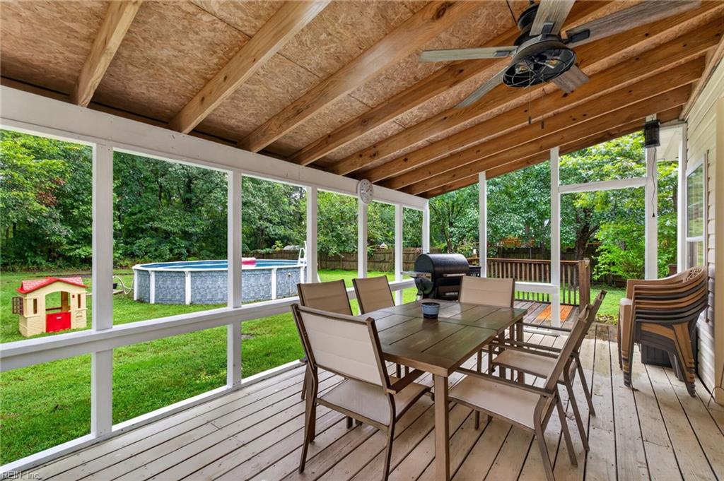 30 Meadow Creek Dr Property Photo 32