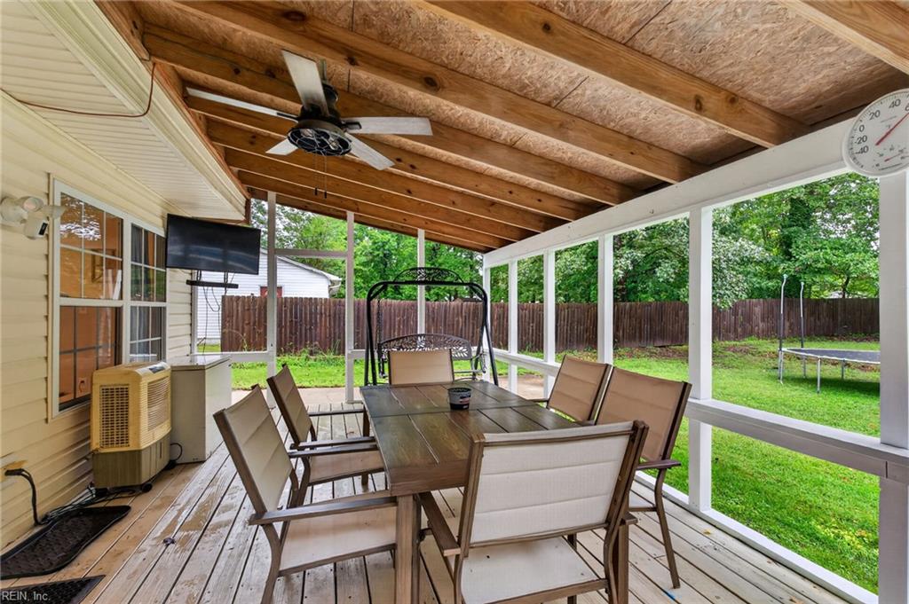 30 Meadow Creek Dr Property Photo 33