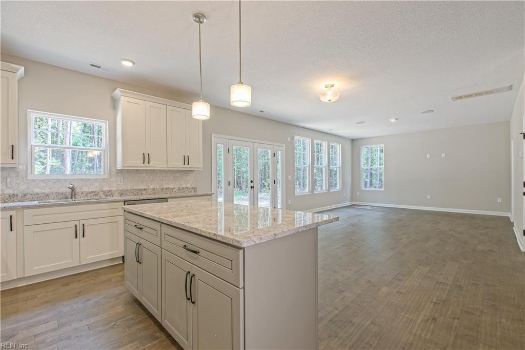 1181 Nansemond Pw Property Photo 11