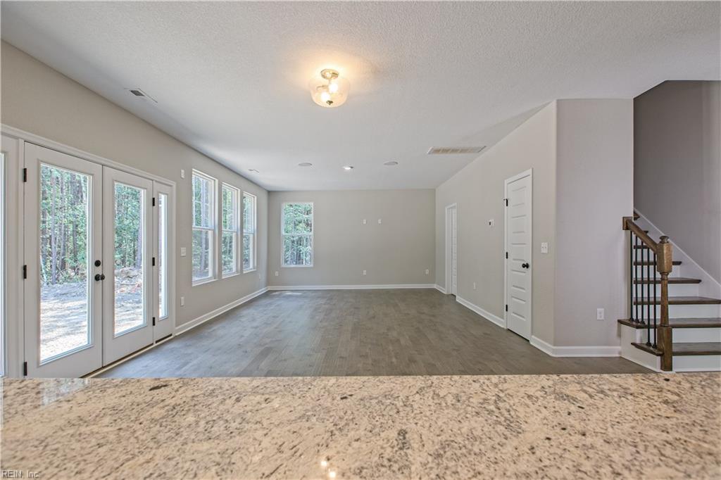 1181 Nansemond Pw Property Photo 14