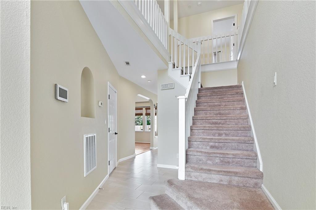 9559 Bay Point Dr Property Photo 25