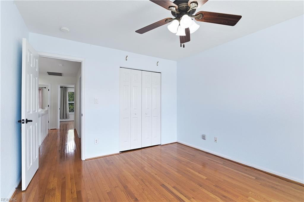 9559 Bay Point Dr Property Photo 32