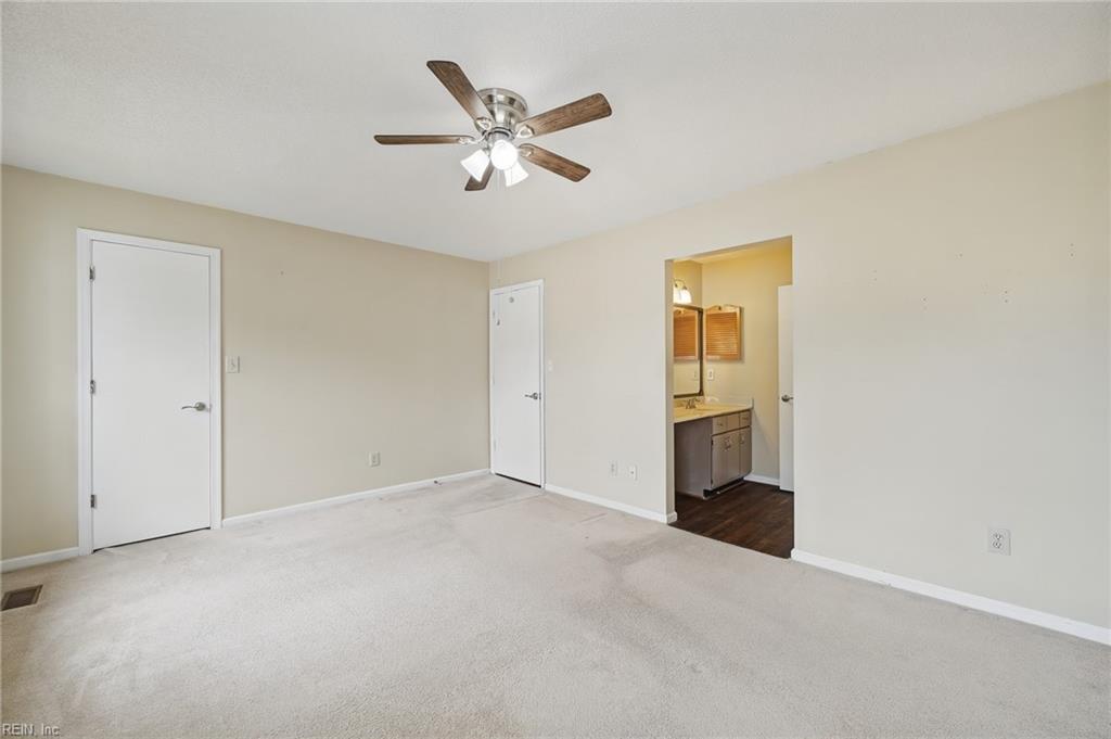 12 Saxony Pl Property Photo 14