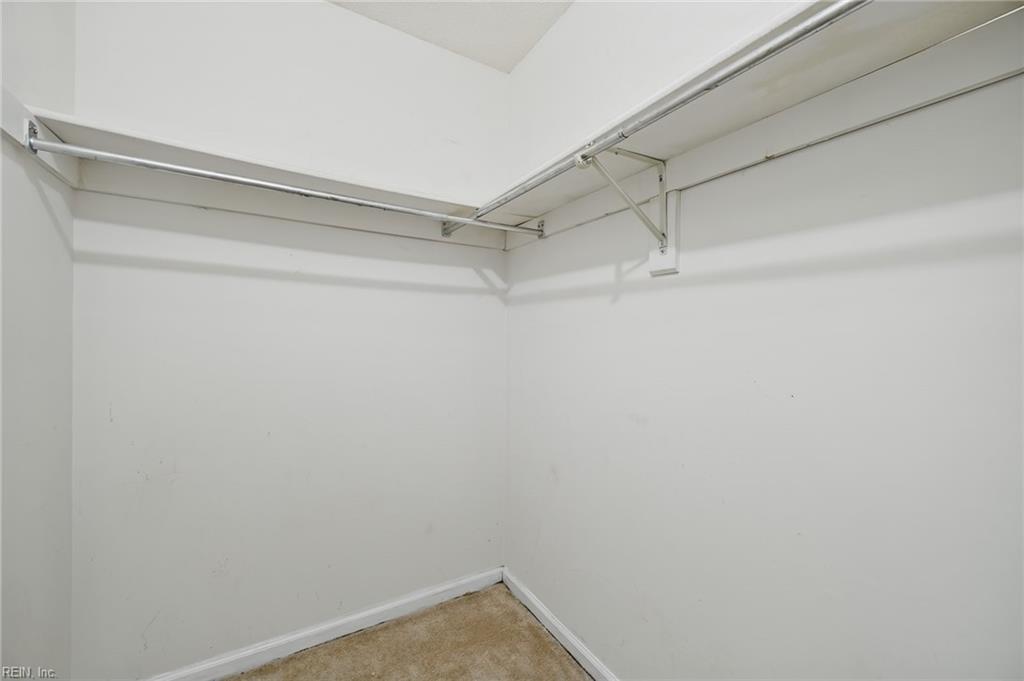 12 Saxony Pl Property Photo 15
