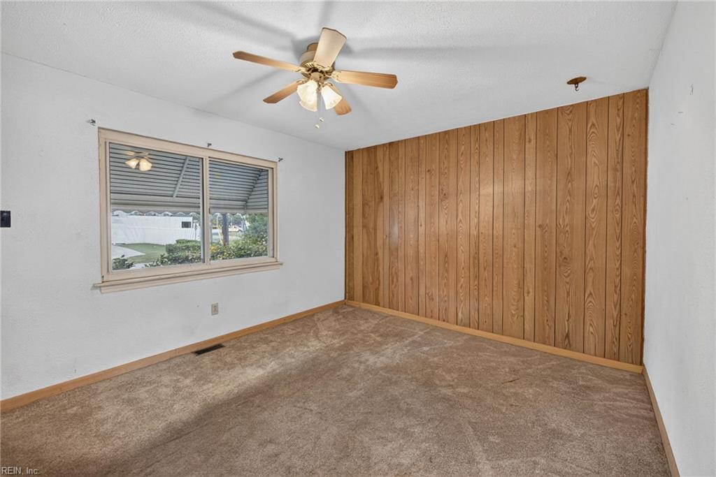 648 Jacqueline Ave Property Photo 6