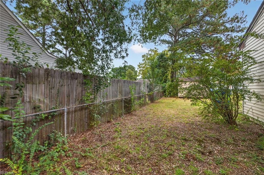 648 Jacqueline Ave Property Photo 19