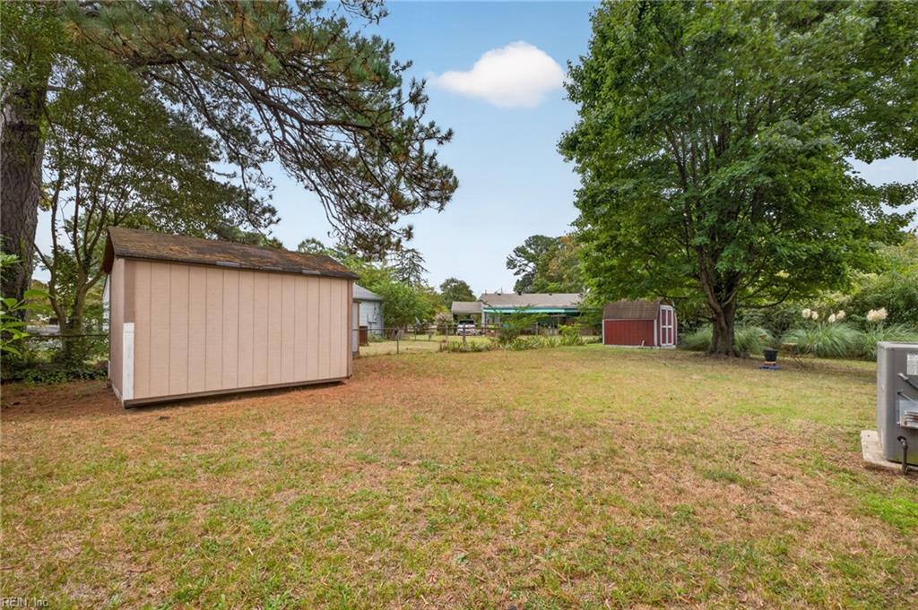 648 Jacqueline Ave Property Photo 20