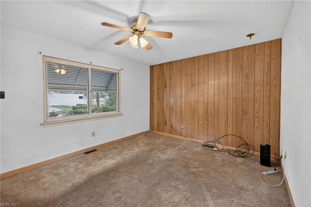 648 Jacqueline Ave Property Photo 28