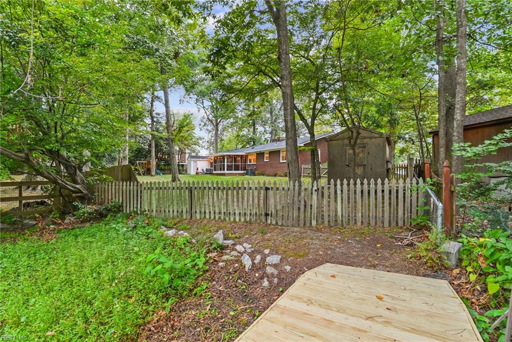 3105 E Cheltingham Pl Property Photo 38