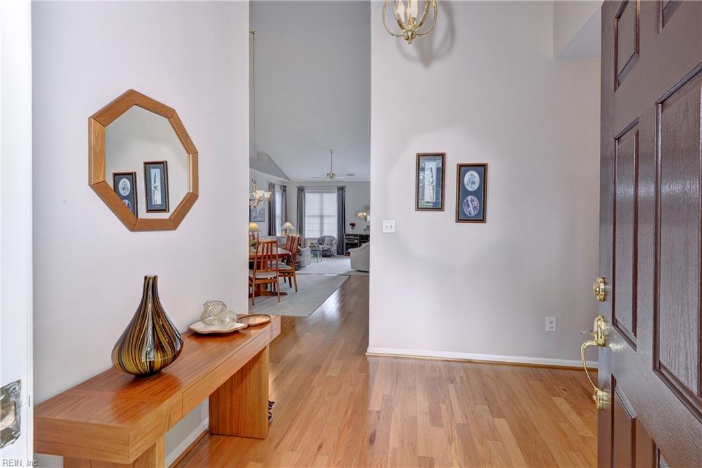 6864 Arthur Hills Dr Property Photo 7