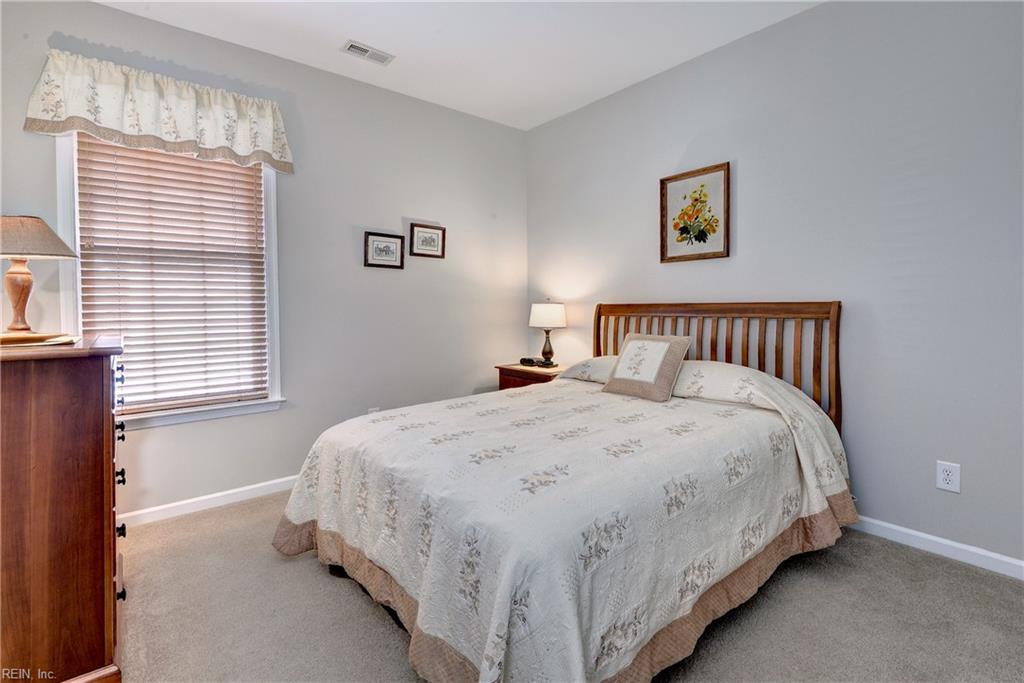 6864 Arthur Hills Dr Property Photo 16