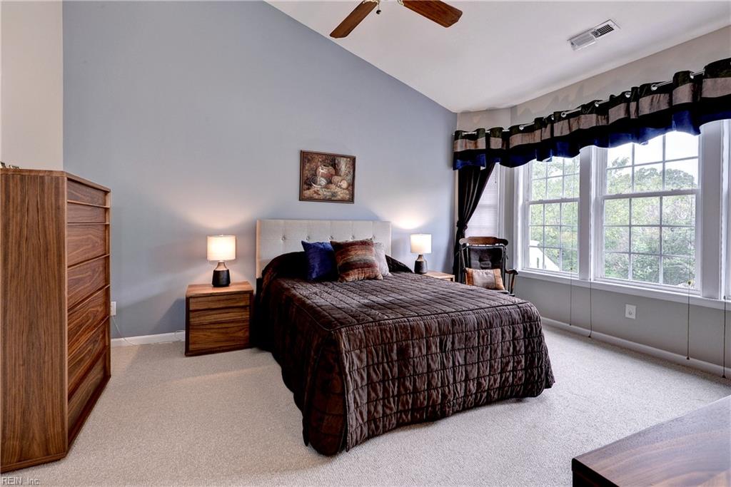 6864 Arthur Hills Dr Property Photo 20