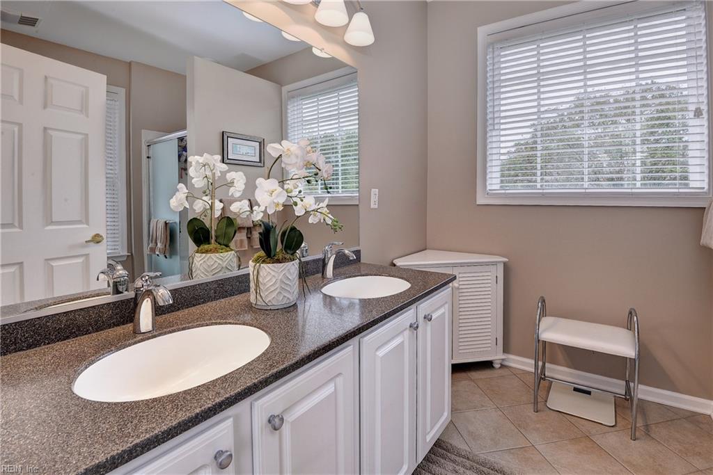 6864 Arthur Hills Dr Property Photo 21