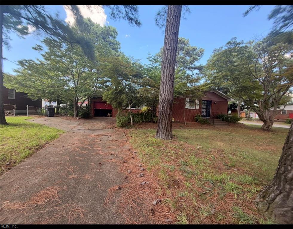 1224 Roosevelt Blvd Property Photo 1