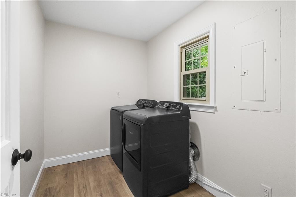 2460 Camino Real Property Photo 23