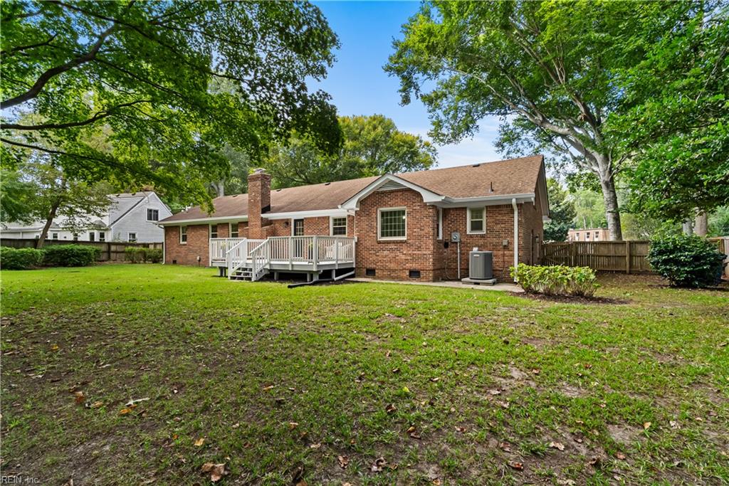 2460 Camino Real Property Photo 27