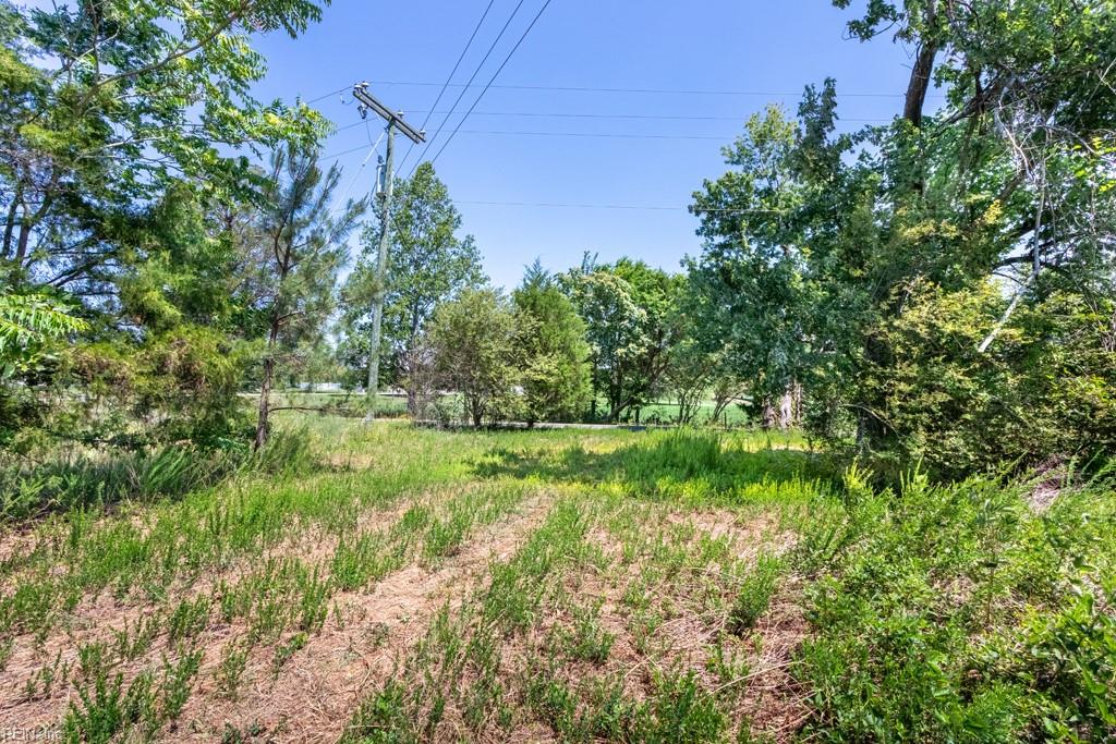 19041 The Glebe Ln Property Photo 16