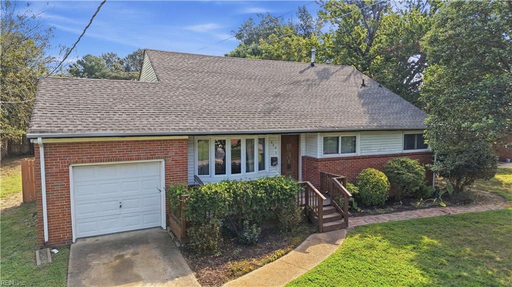420 Pepper Mill Ln Property Photo 1