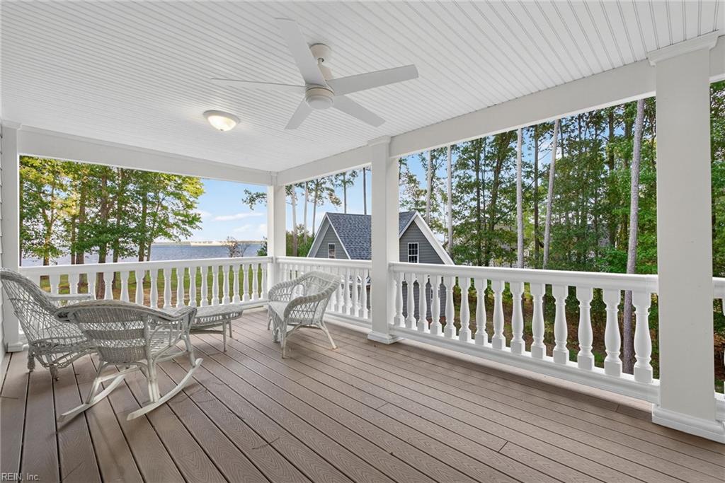411 Lawnes Neck Dr Property Photo 29