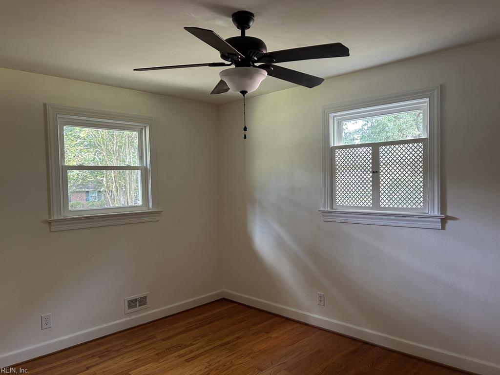 5214 Sweetbriar Cir Property Photo 10