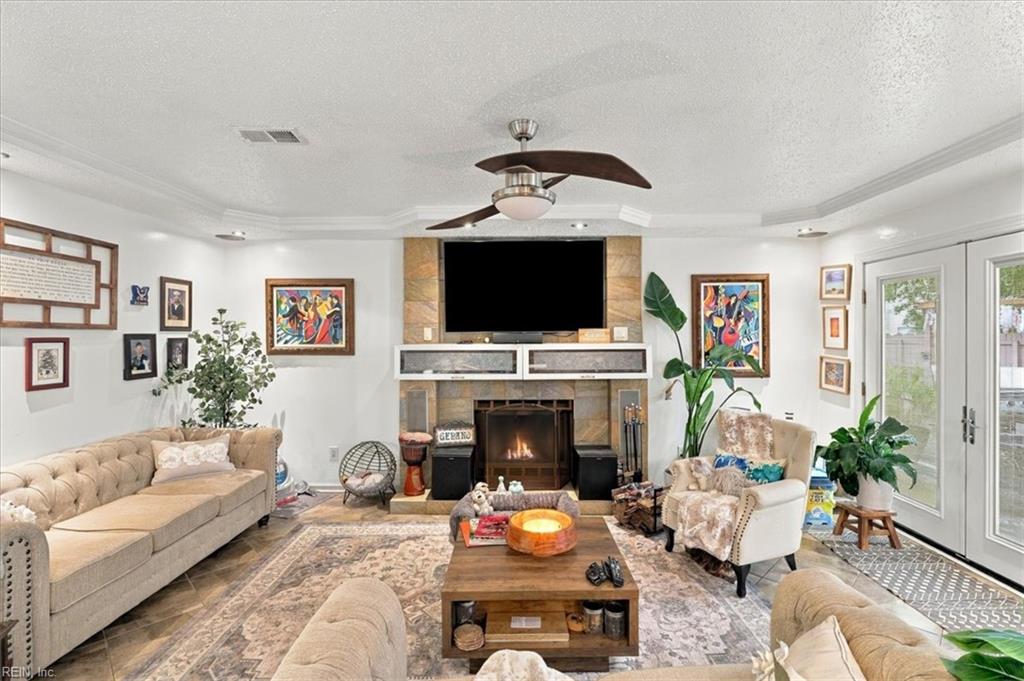 1805 Winter Wheat Ct Property Photo 3