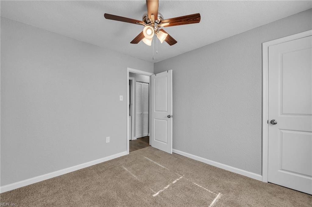 12 Neville St Property Photo 21