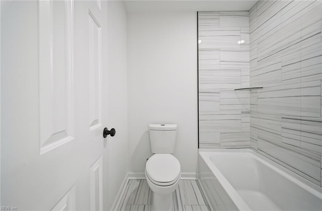 4852 Graystone Ct Property Photo 23