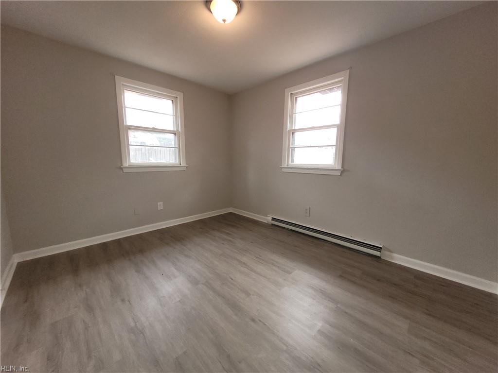 1045 E Chester St Property Photo 7