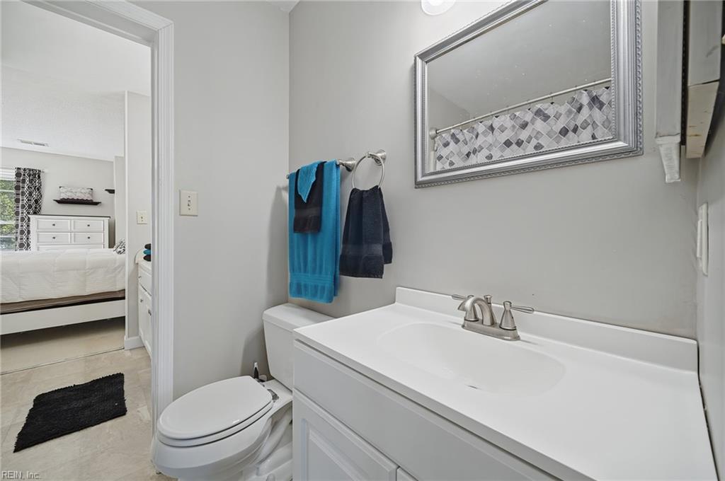 113 River Point Ln Property Photo 20