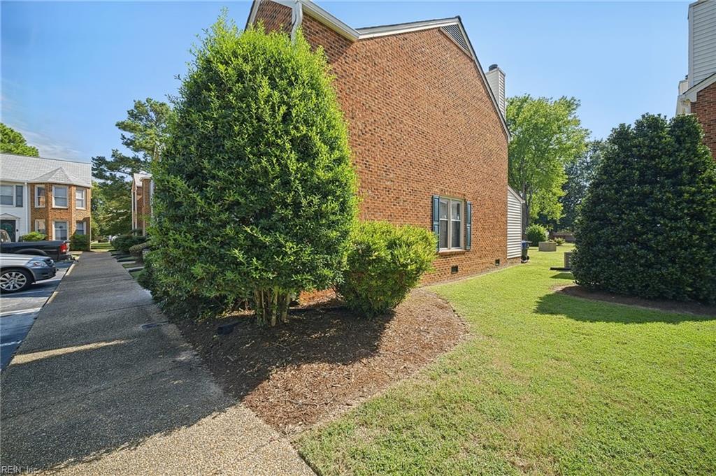 113 River Point Ln Property Photo 32
