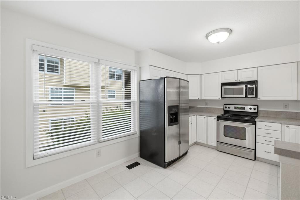 8550 Tidewater Dr Property Photo 20