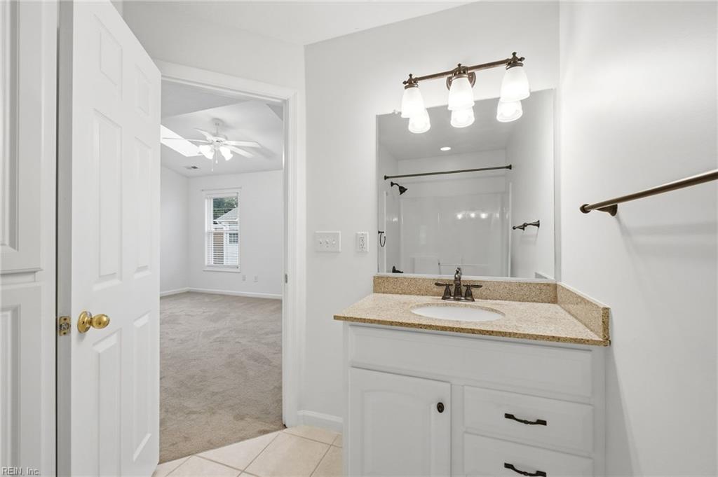 8550 Tidewater Dr Property Photo 32