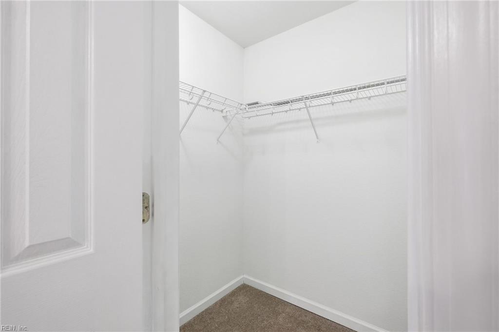 8550 Tidewater Dr Property Photo 35