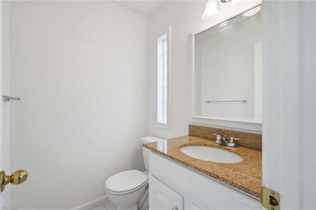 8550 Tidewater Dr Property Photo 36