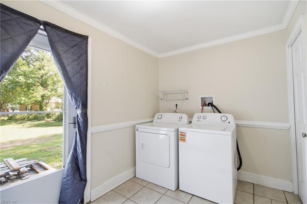 1459 Braden Cres Property Photo 31