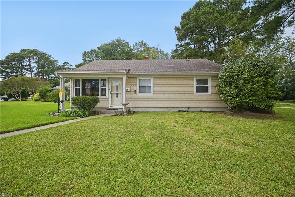 217 N Lynnriver Dr Property Photo 3