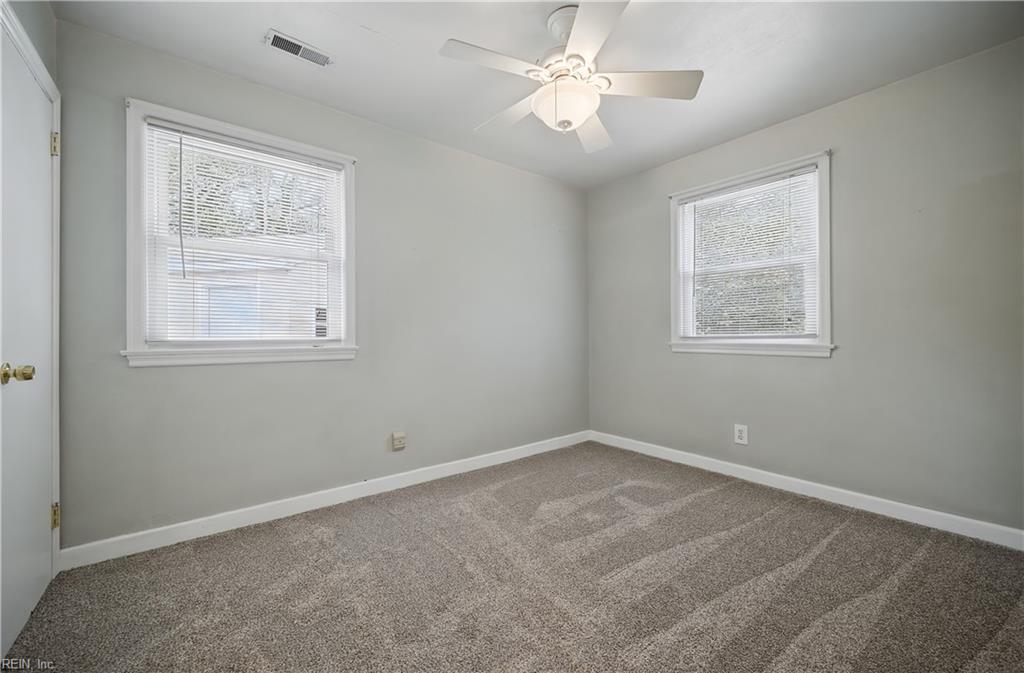 217 N Lynnriver Dr Property Photo 13