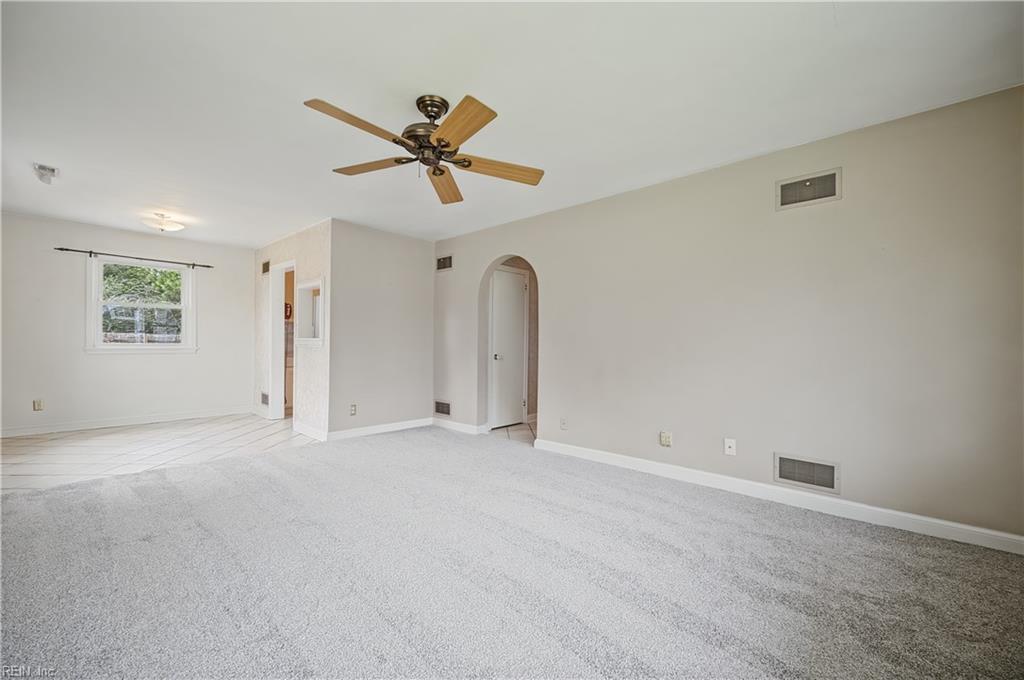 217 N Lynnriver Dr Property Photo 21
