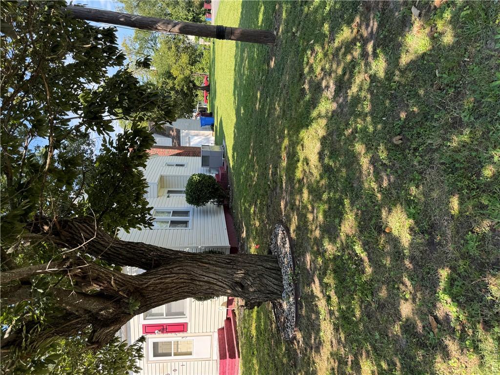 601 Wingfield Ave Property Photo 2