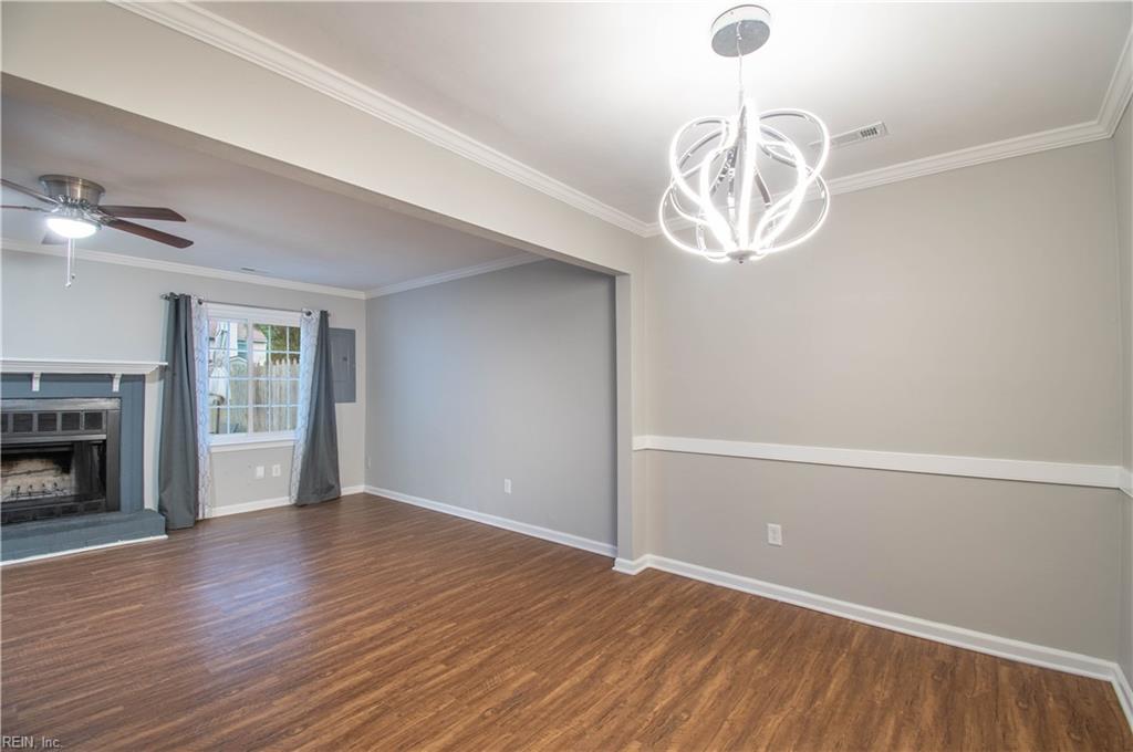 4615 Marlwood Way Property Photo 4