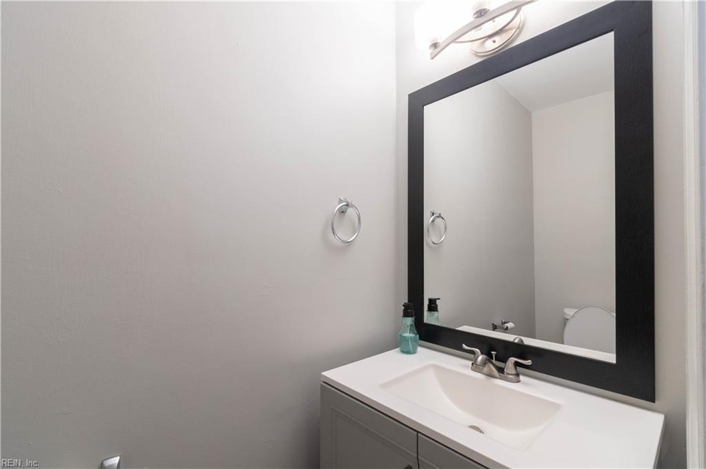 4615 Marlwood Way Property Photo 11