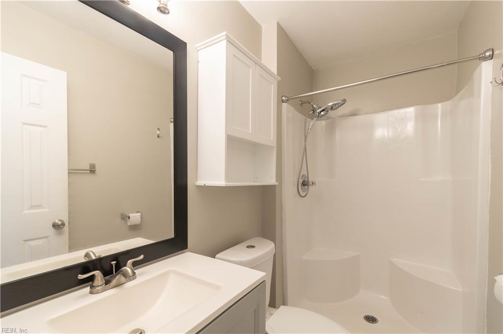 4615 Marlwood Way Property Photo 14
