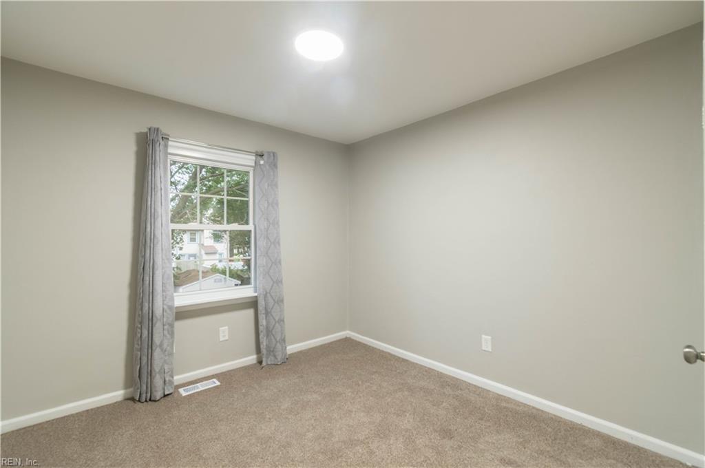 4615 Marlwood Way Property Photo 18