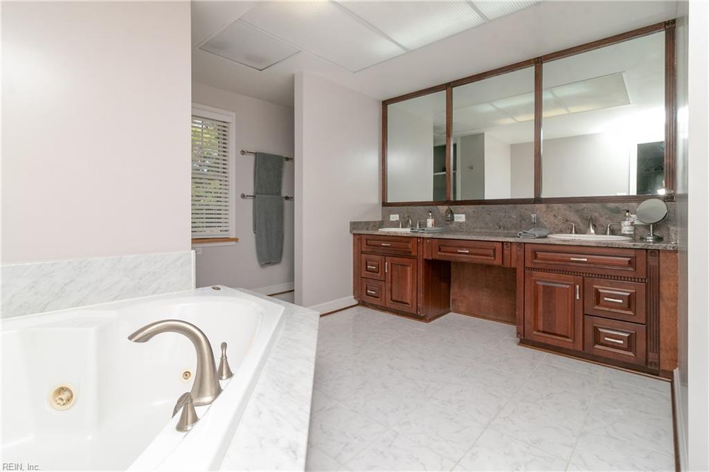 708 Pebble Quay Property Photo 23
