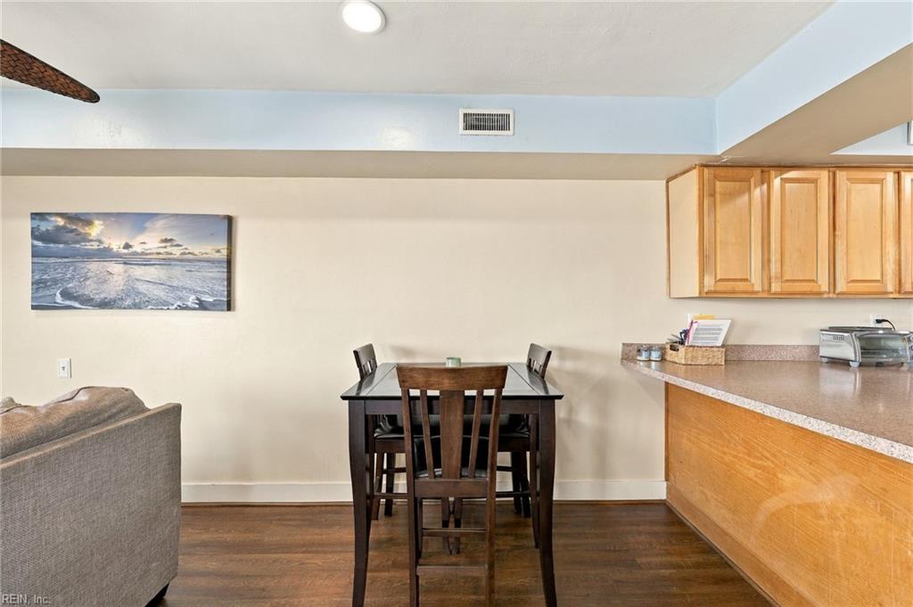 2545 Seaview Ave Property Photo 7
