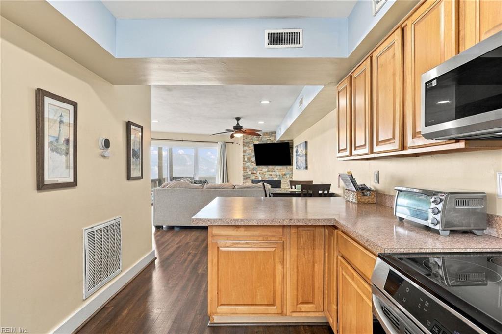 2545 Seaview Ave Property Photo 10